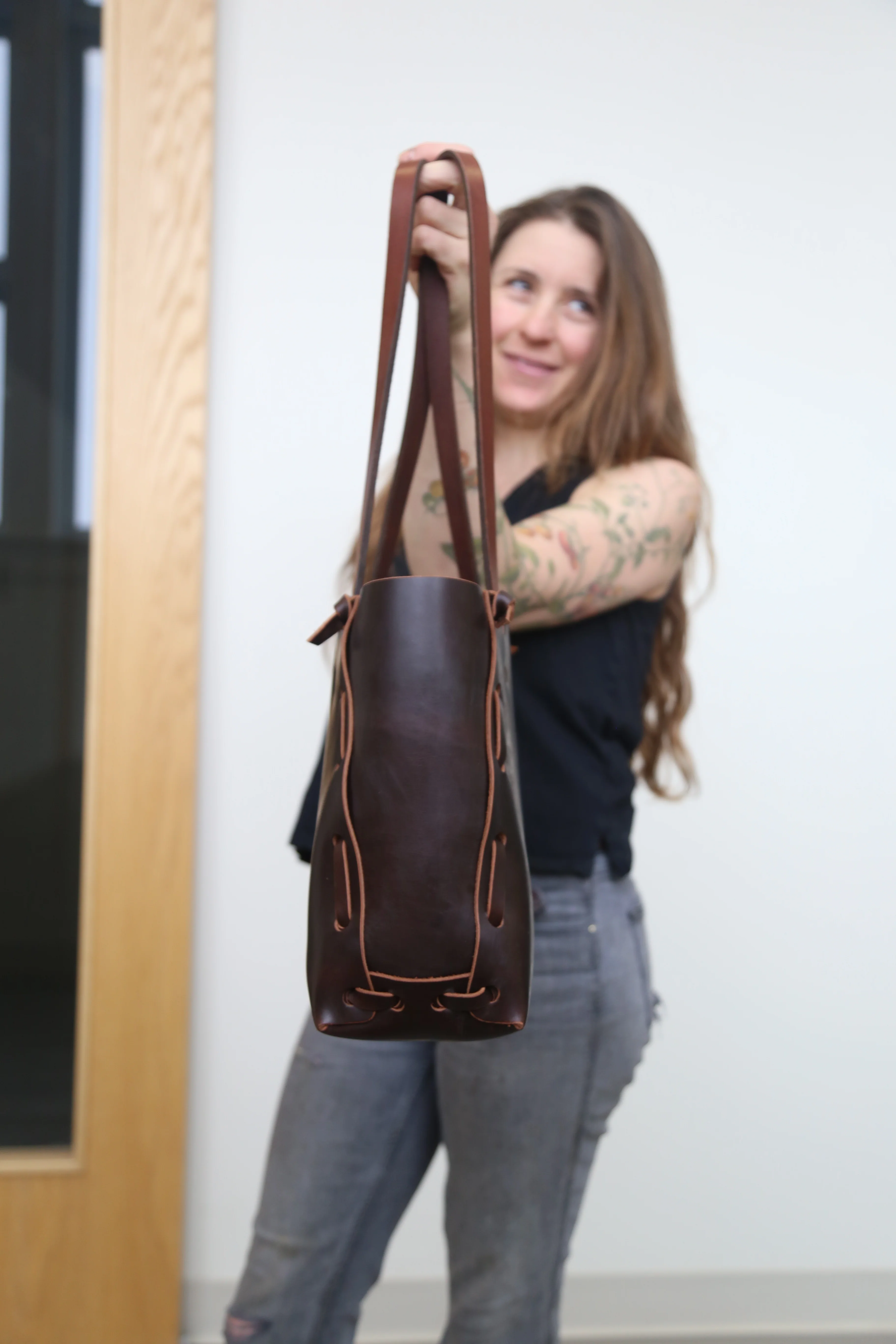 Brown Woven Tote - Image 3
