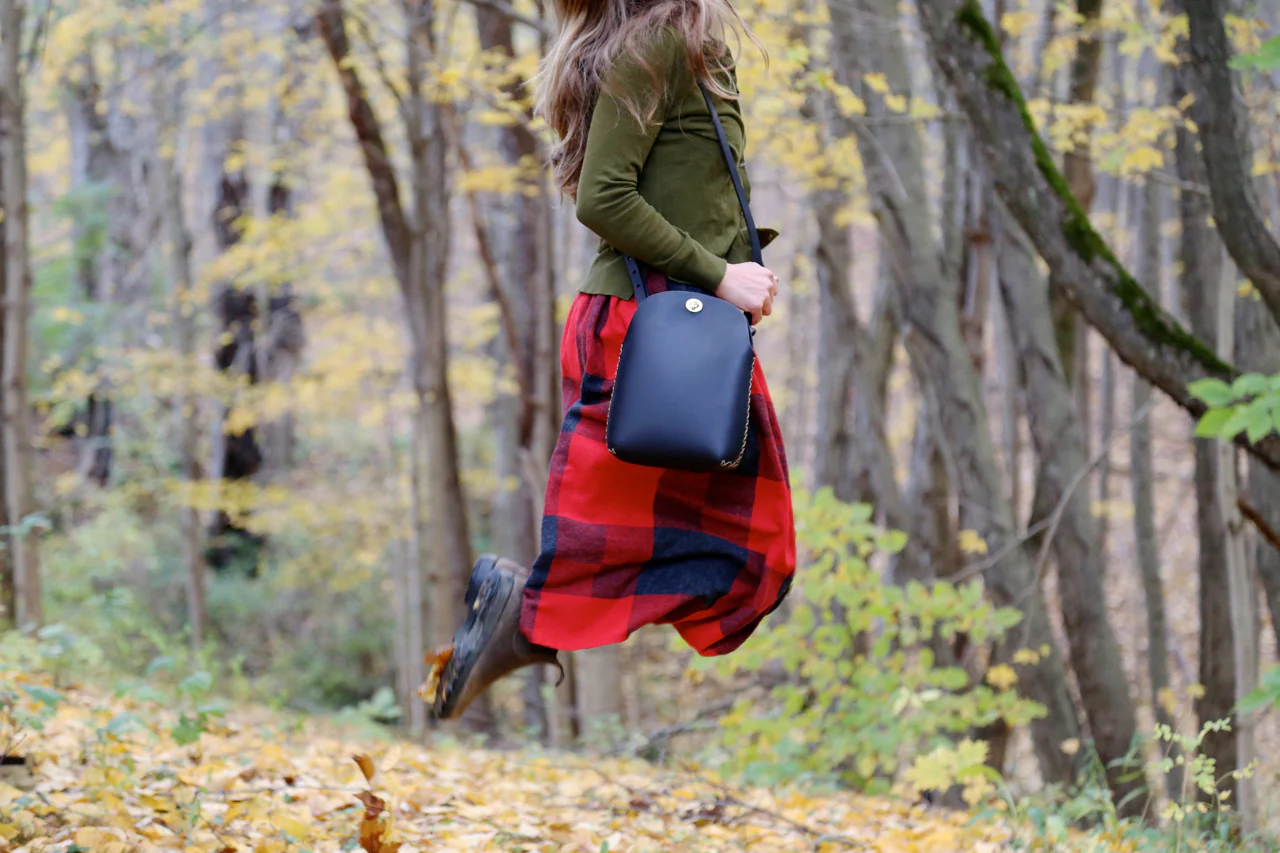 Large Minimalist Crossbody Bag in Cherrywood Red - Image 10