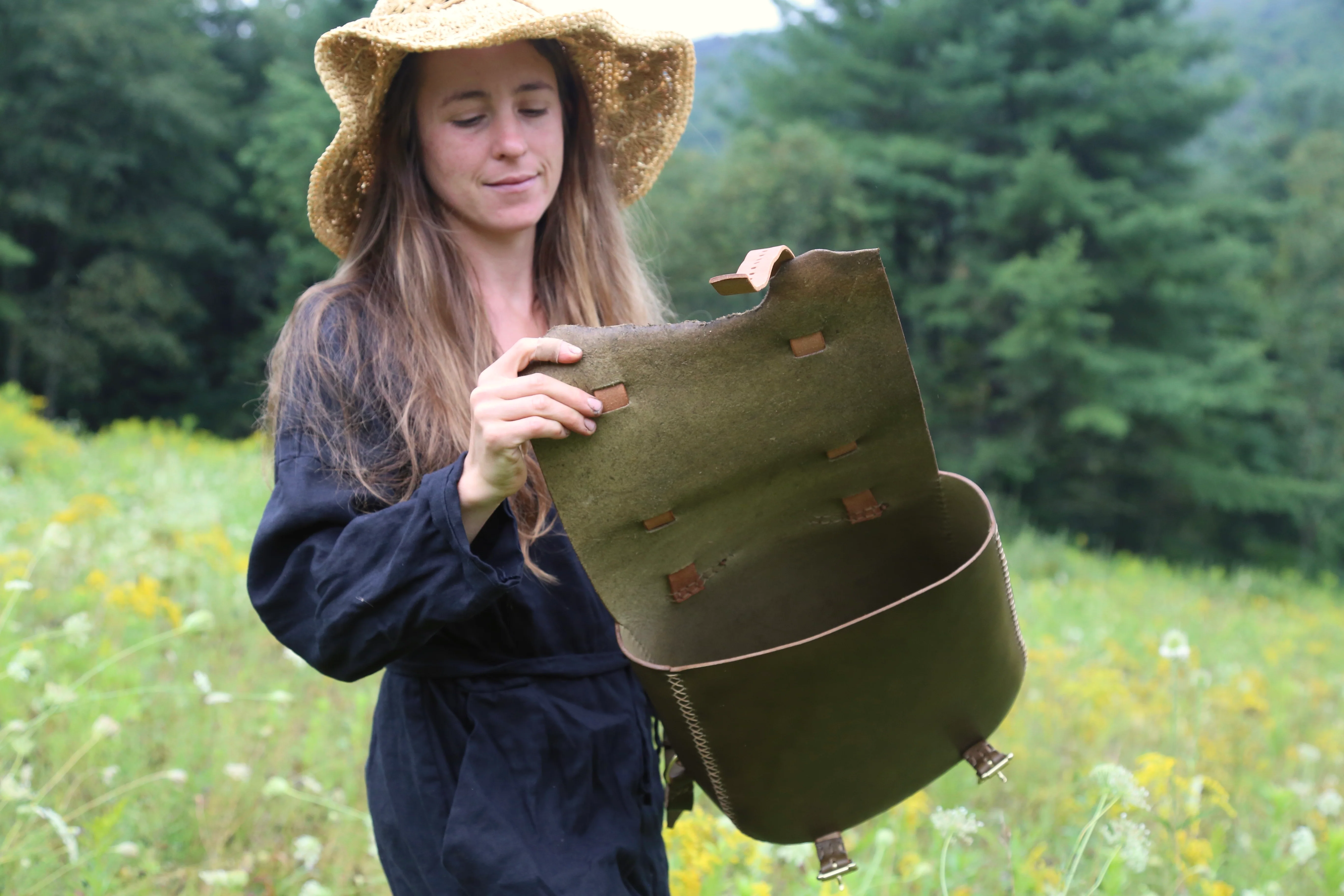 Olive Bridle Leather Backpack - Image 7