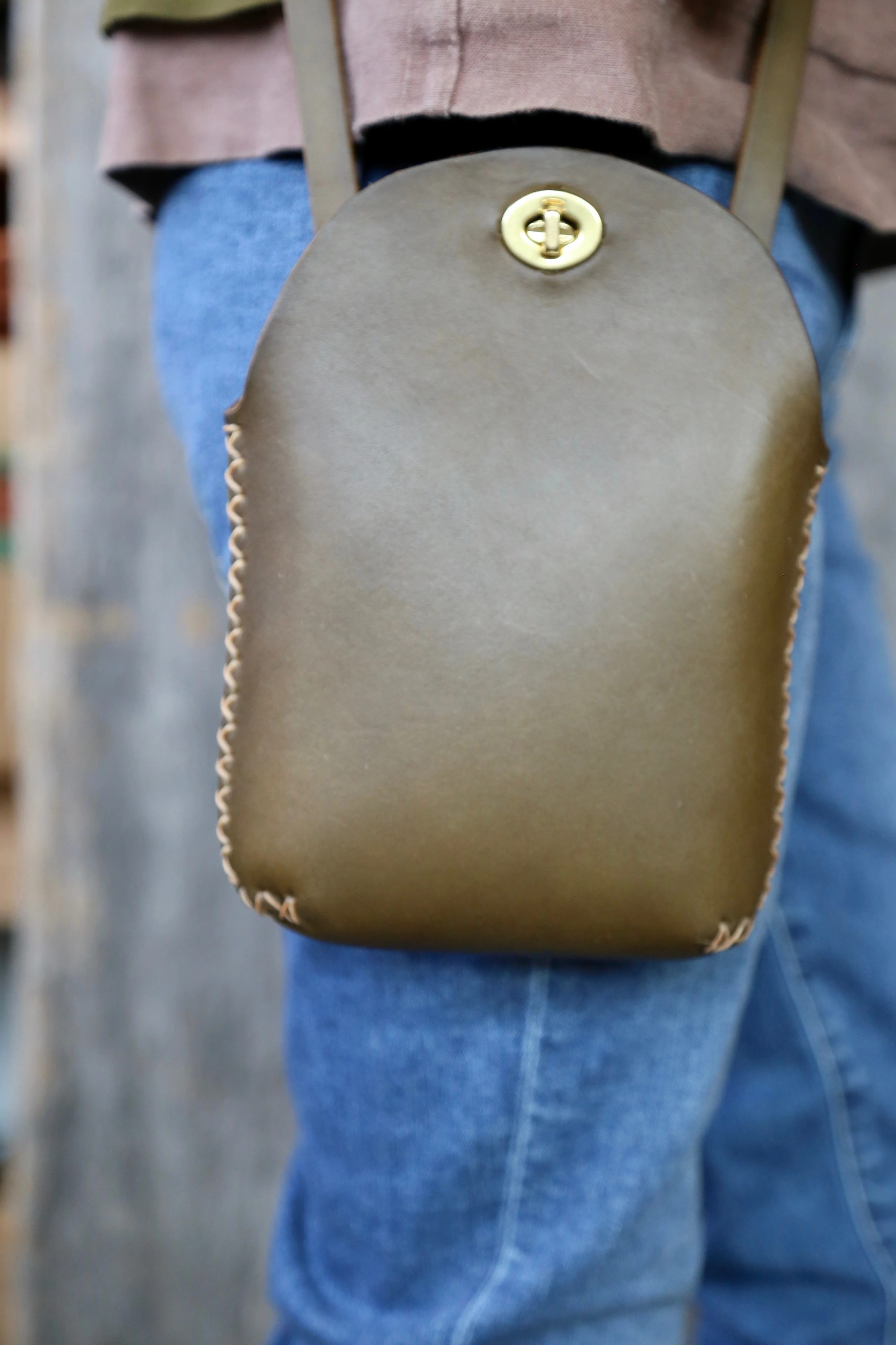 Olive Green Small Minimalist Crossbody Bag - Image 4