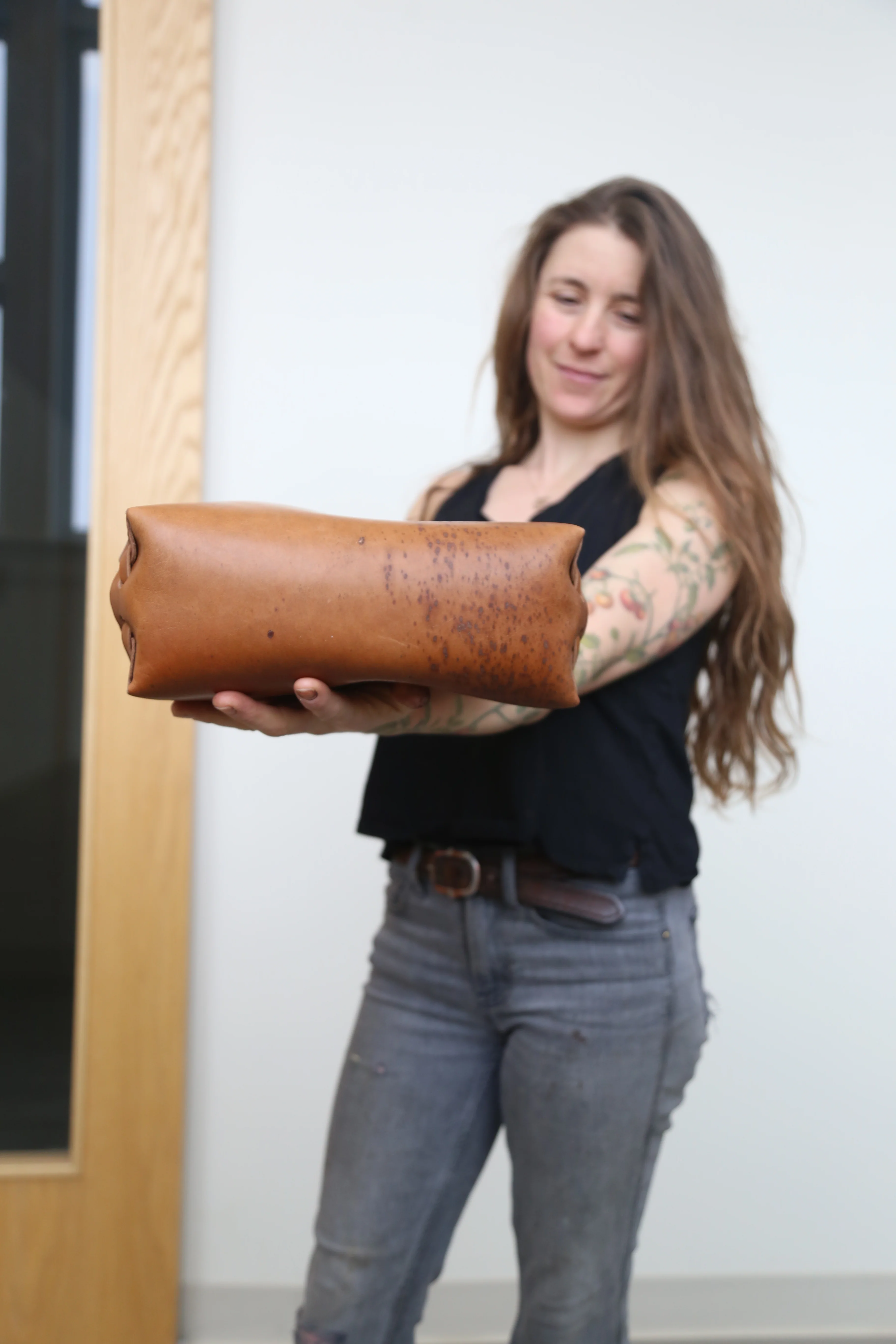 Tan Woven Tote - Image 4